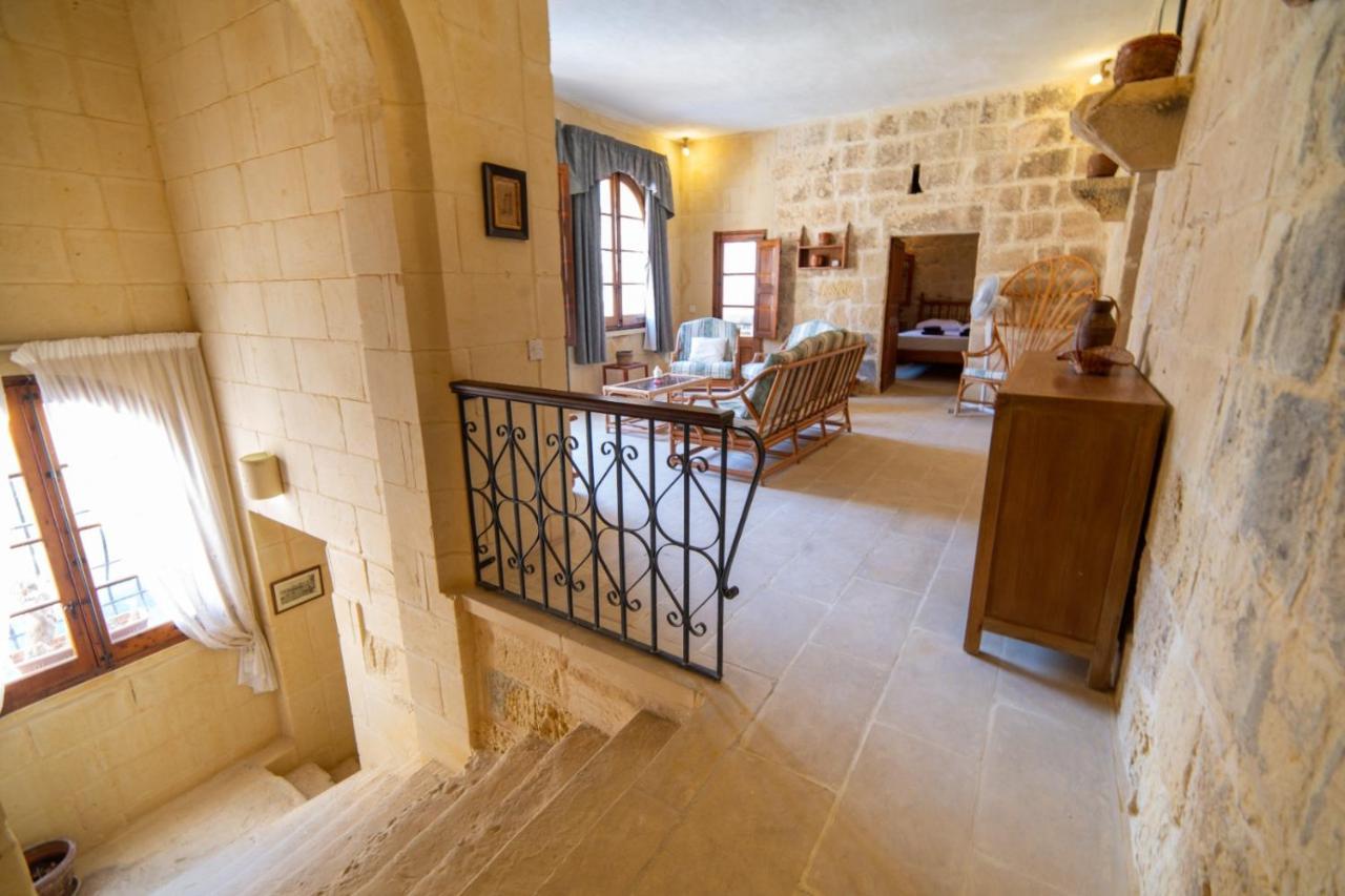 Tranquil Gozo Farmhouse Santu Pietru Exterior photo